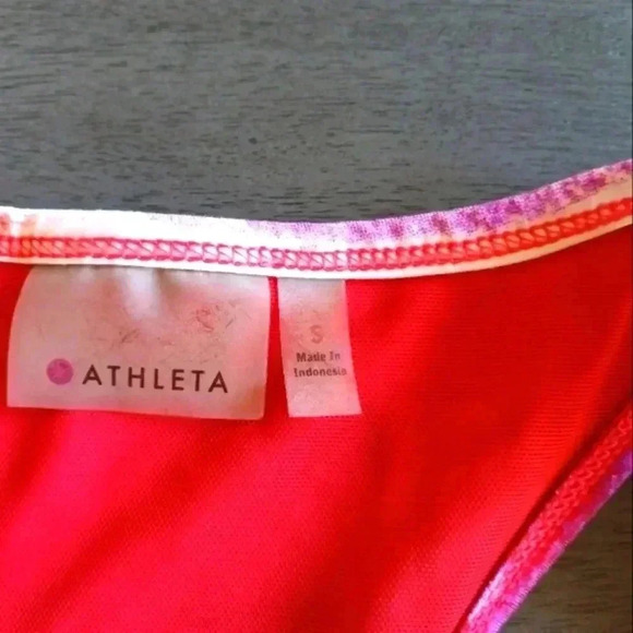 Athleta Tank NWOT - Picture 2 of 3